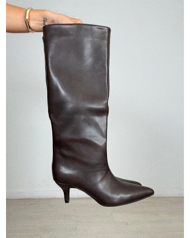 BOTA ALTA TACÓN FINO