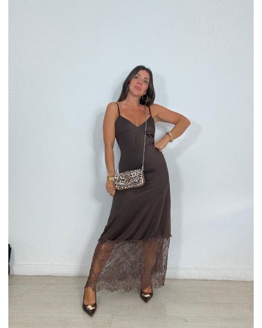 VESTIDO LARGO BAJO ENCAJE