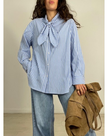 CAMISA RAYAS LAZO CUELLO