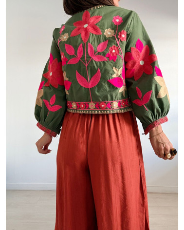 CHAQUETITA BORDADA FLORES