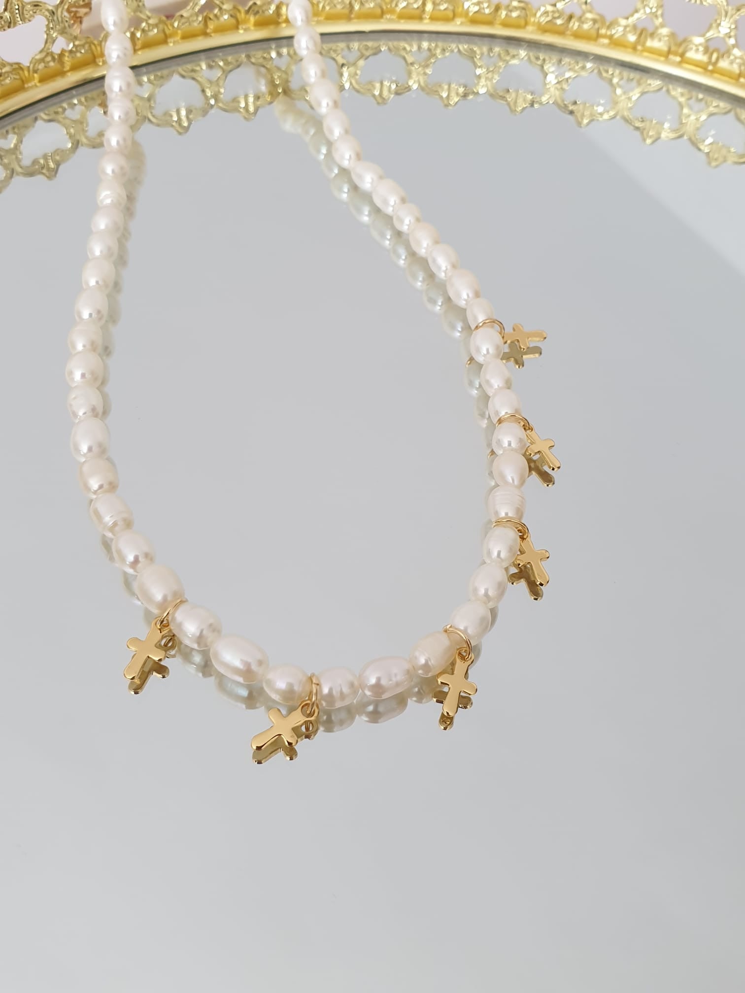 COLGANTE PERLAS+MINI CRUCES