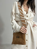 CUELGA BOLSO SAFARI BROWN