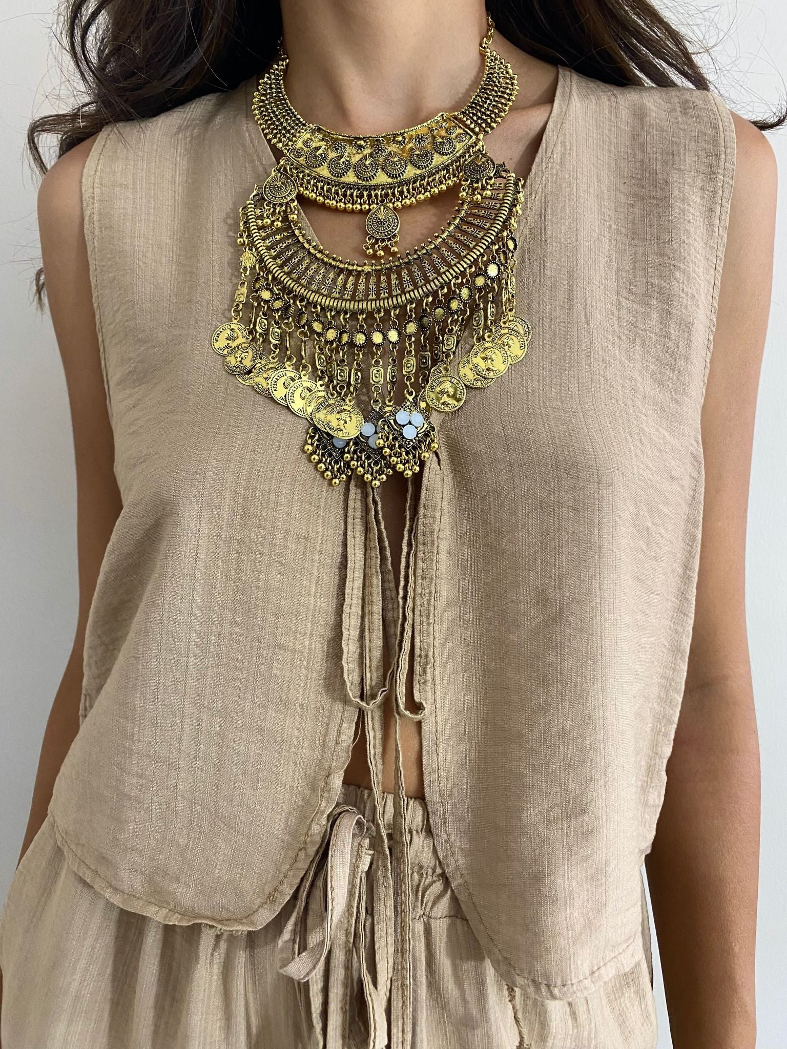 COLLAR DORADO RIVIERA