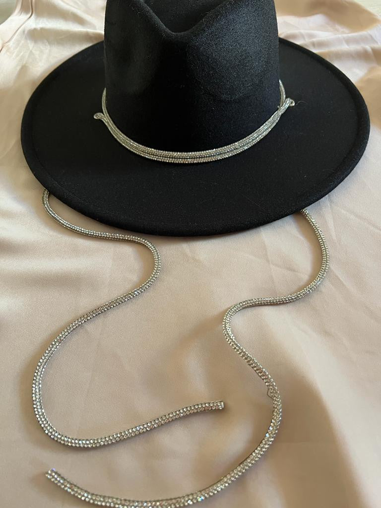 SOMBRERO CUERDAS BRILLOS
