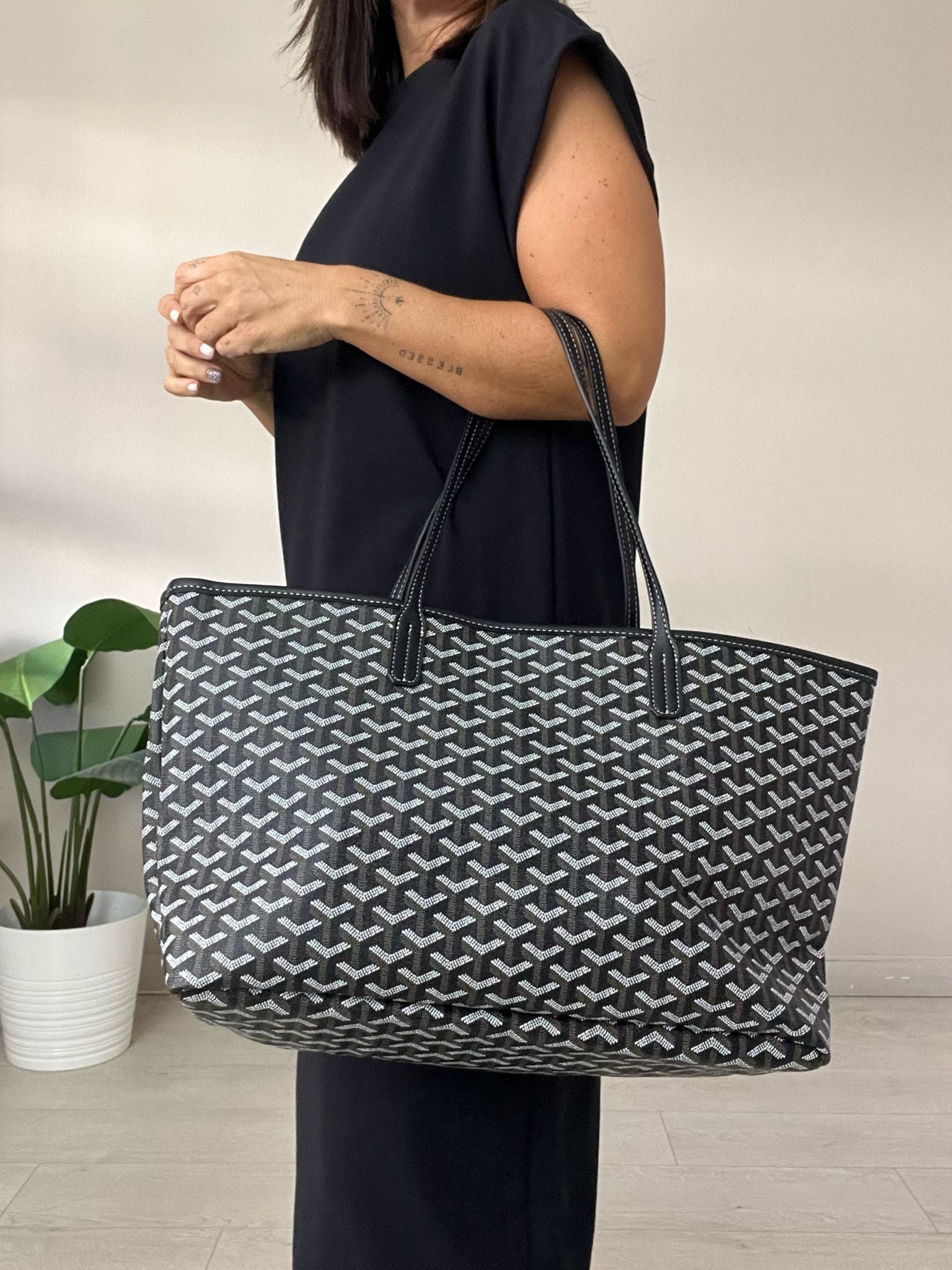 BOLSO SHOPPING CON NECESER
