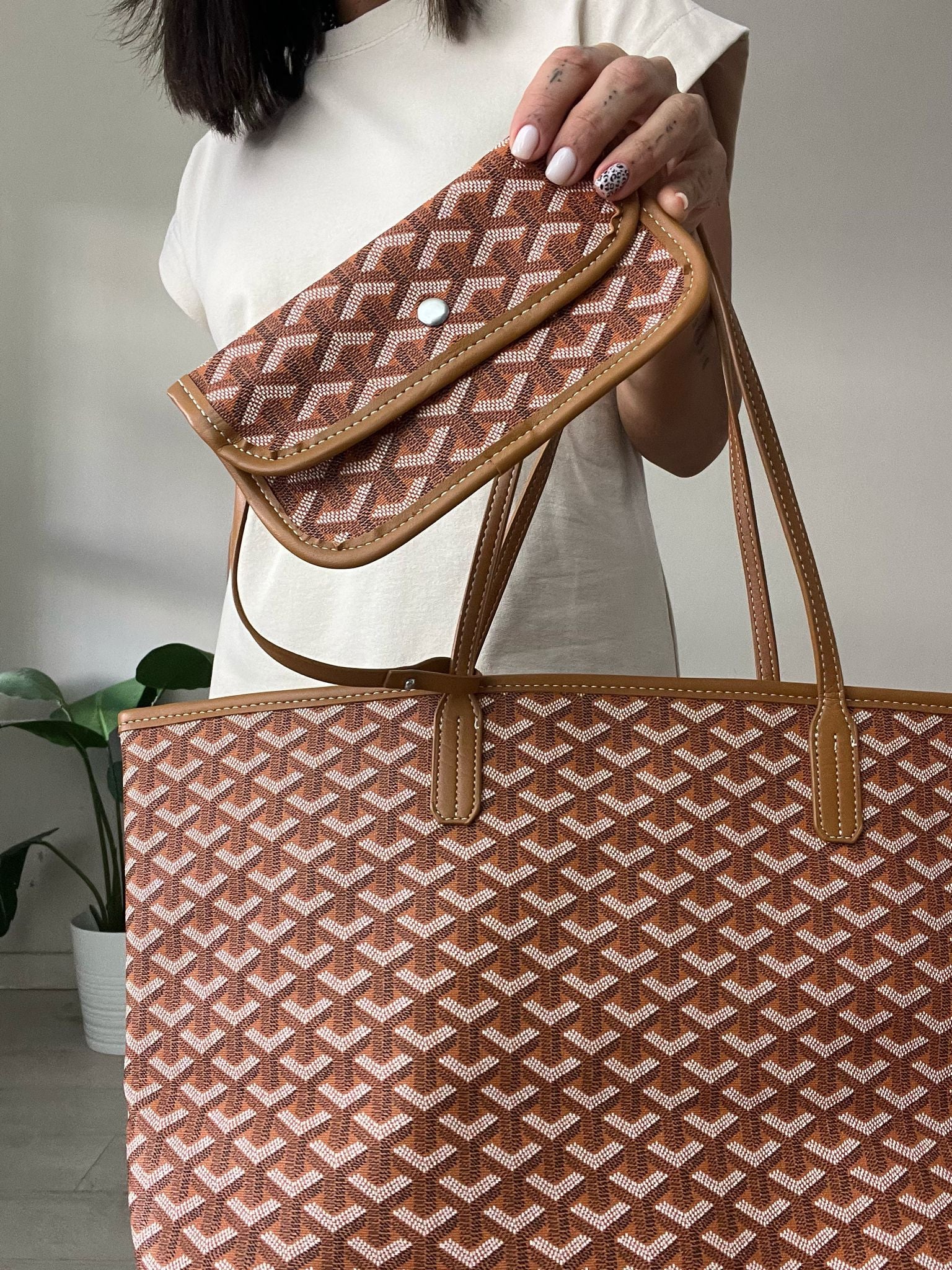 BOLSO SHOPPING CON NECESER