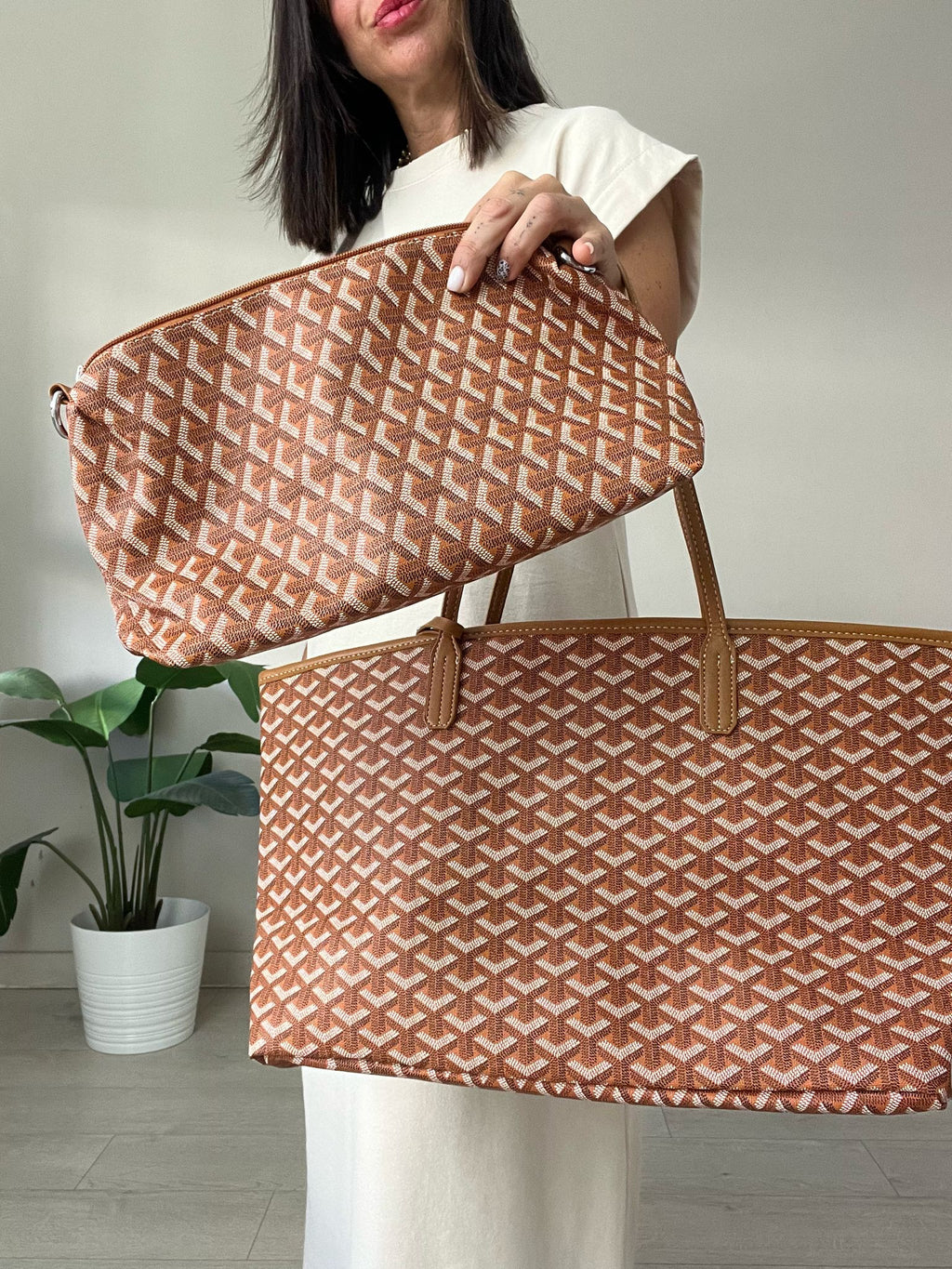 BOLSO SHOPPING CON NECESER