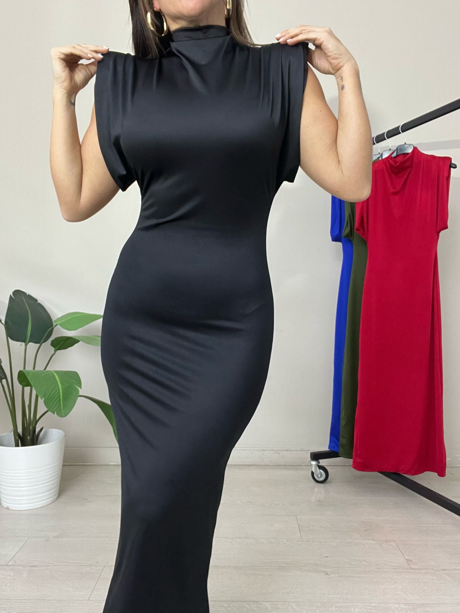 VESTIDO LICRA HOMBRERAS