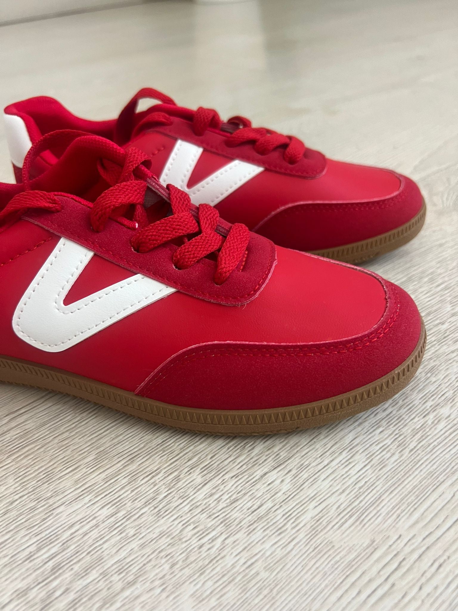 DEPORTIVAS ROJAS V