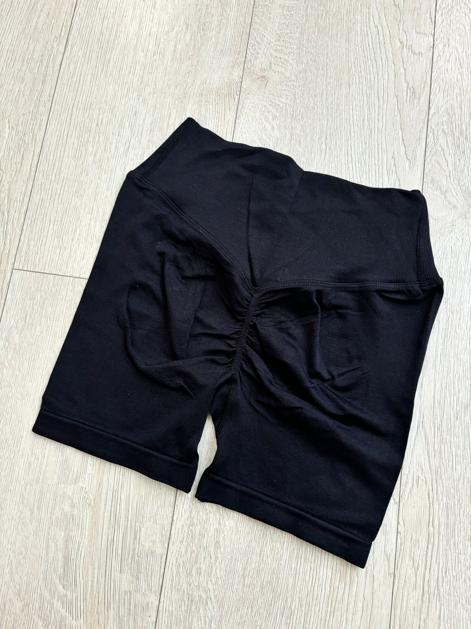 SHORT BASIC ELASTICO NEGRO