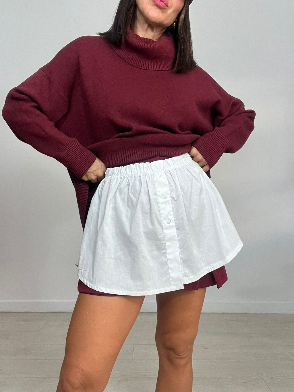 BAJO CAMISA ELÁSTICO