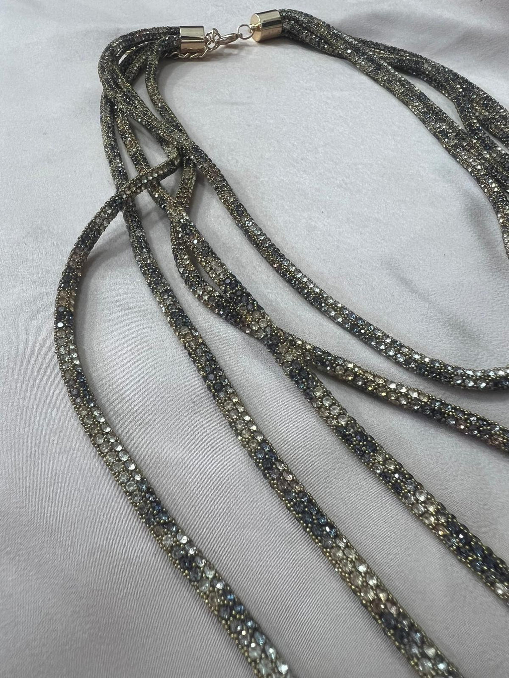 COLLAR LARGO STRASS BICOLOR