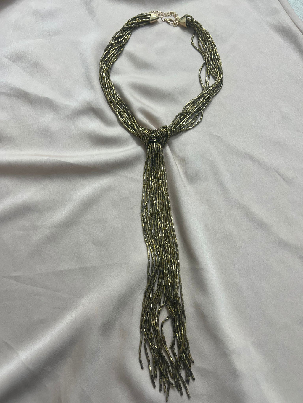 COLLAR NUDO GRECIA