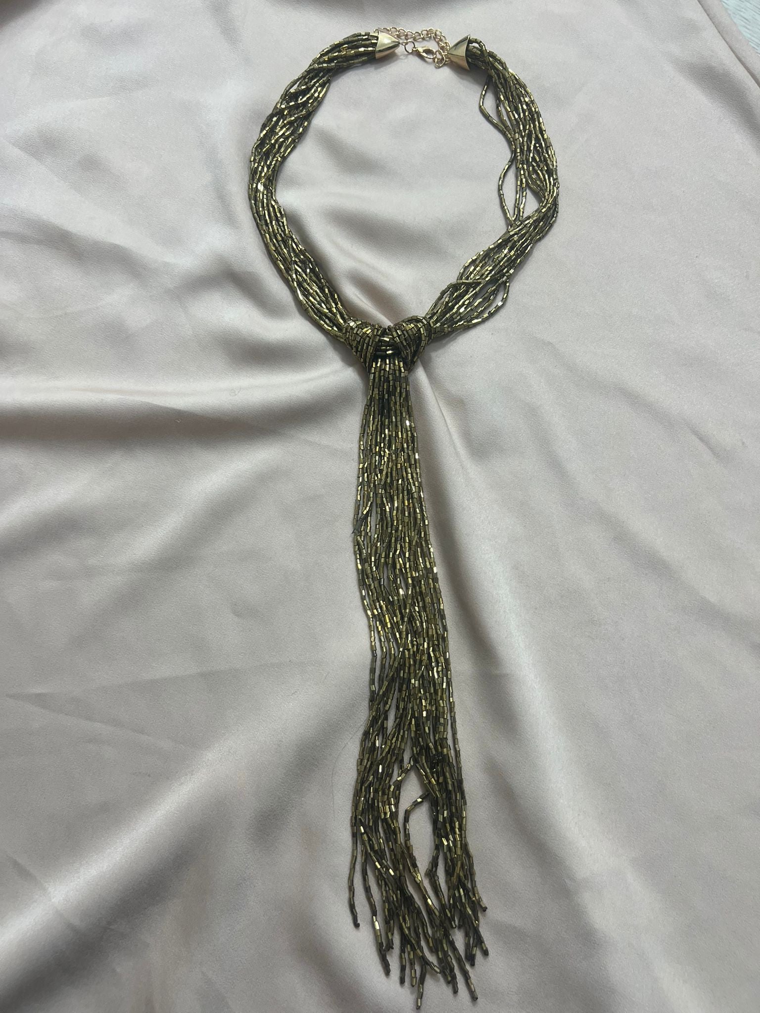 COLLAR NUDO GRECIA