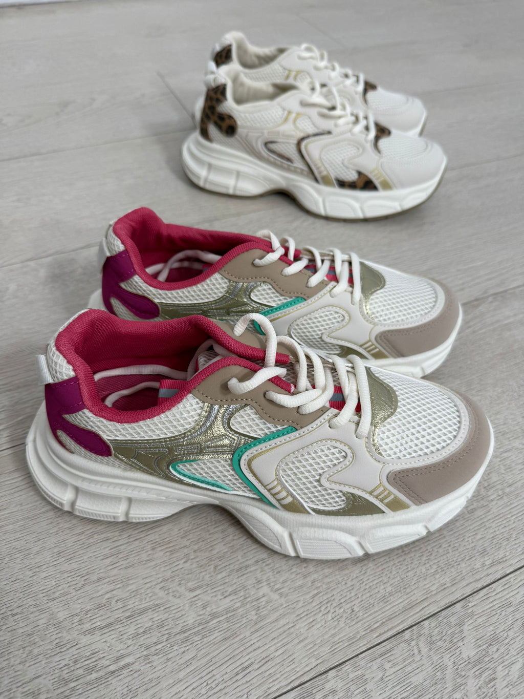 DEPORTIVAS COLORS