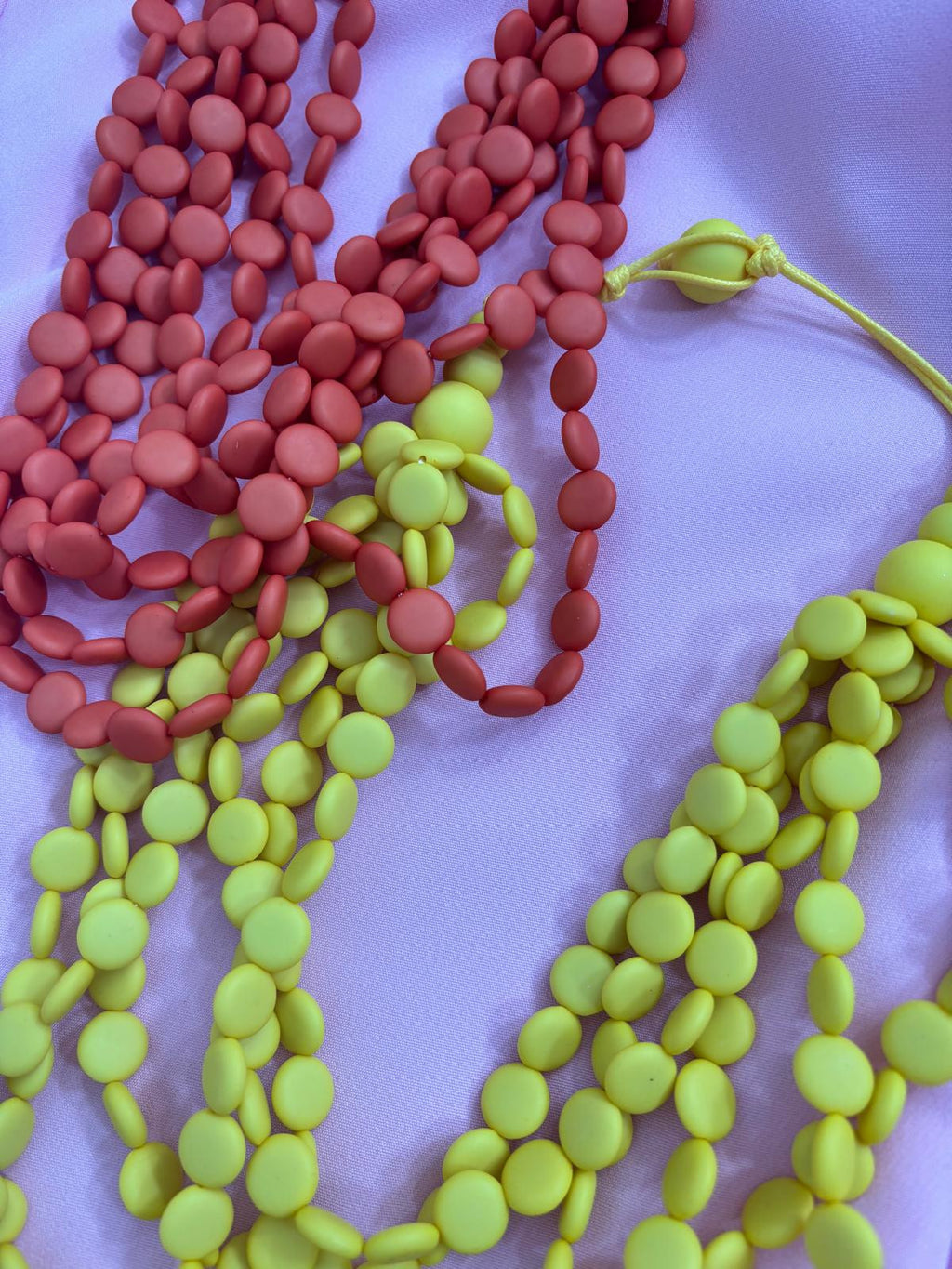 COLLAR MULTICUENTAS