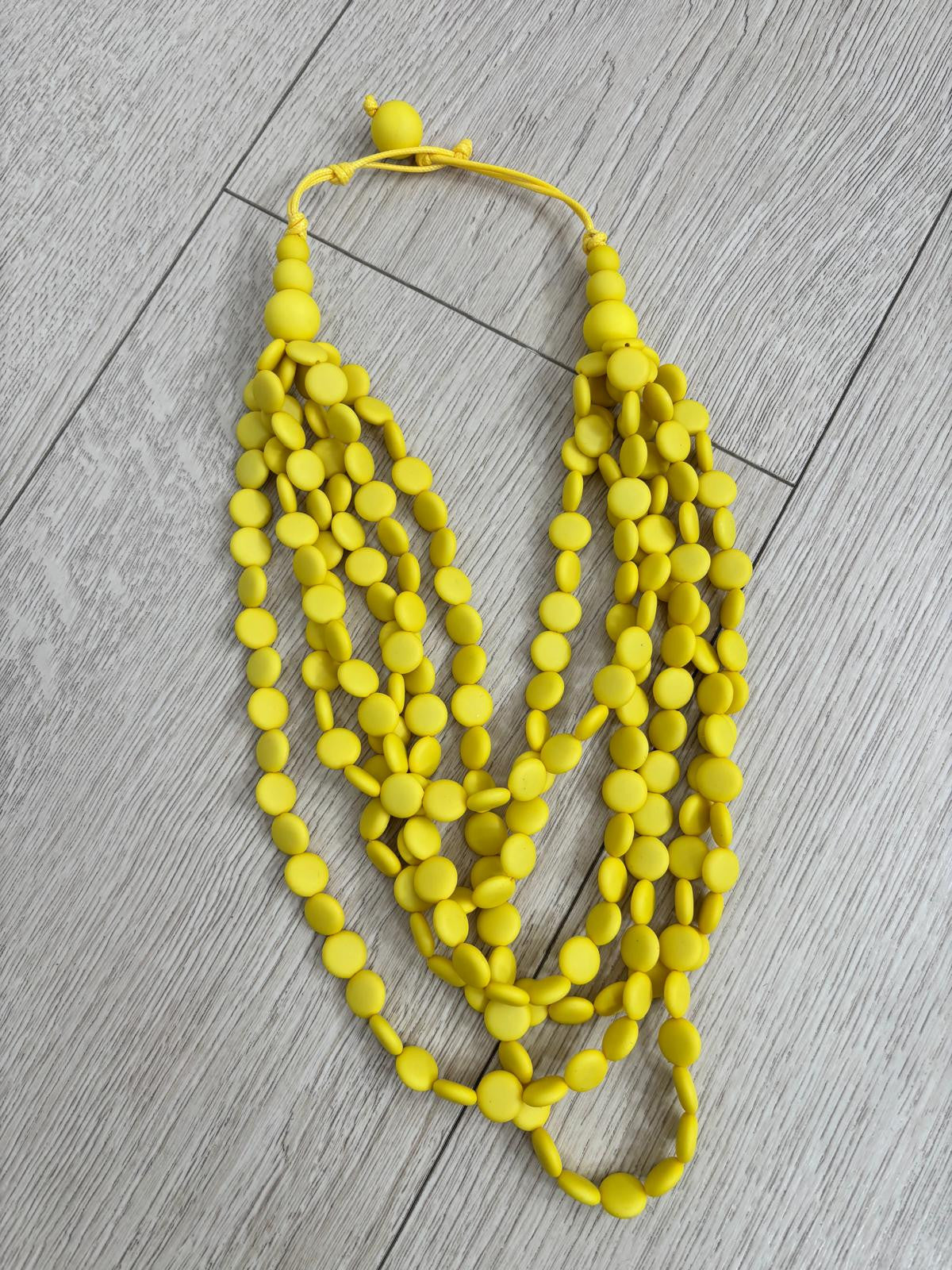 COLLAR MULTICUENTAS