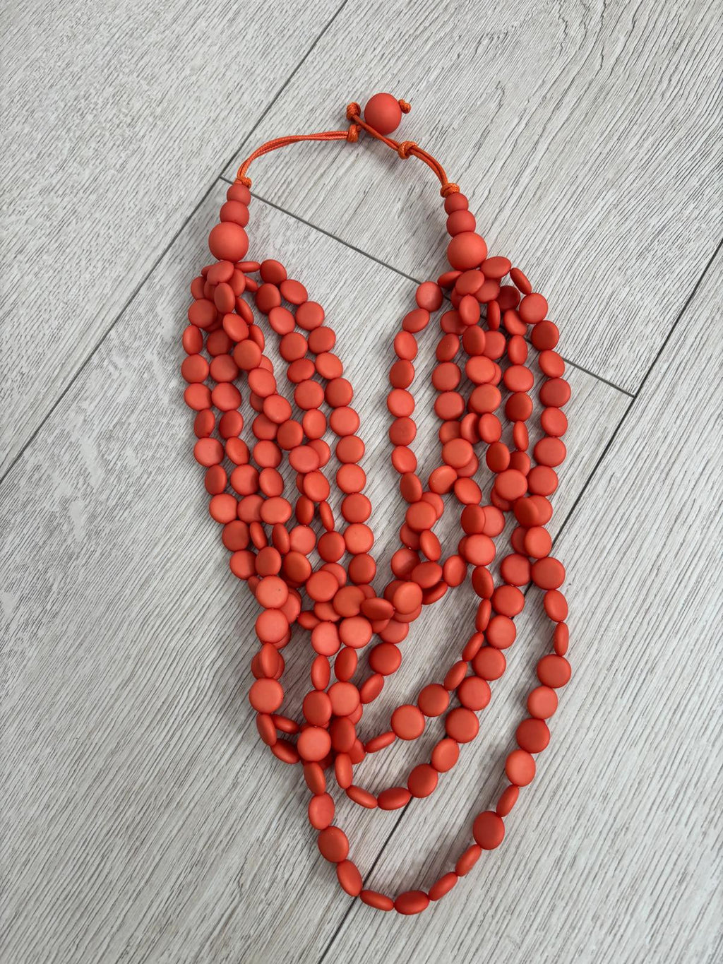 COLLAR MULTICUENTAS