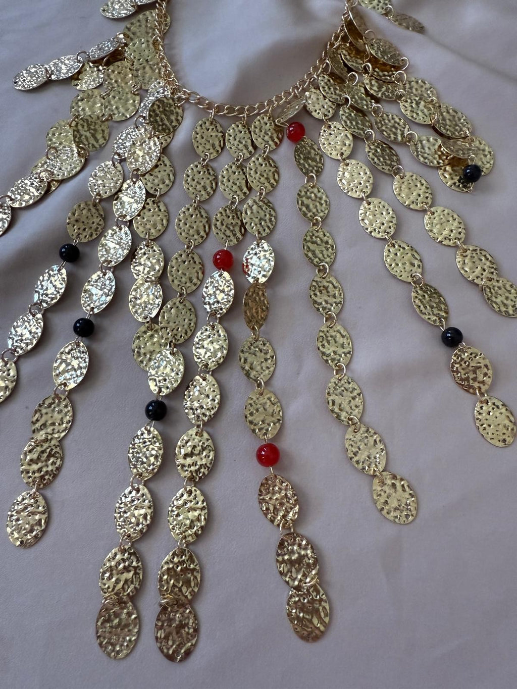 COLLAR LARGO MEDALLAS GOLDEN