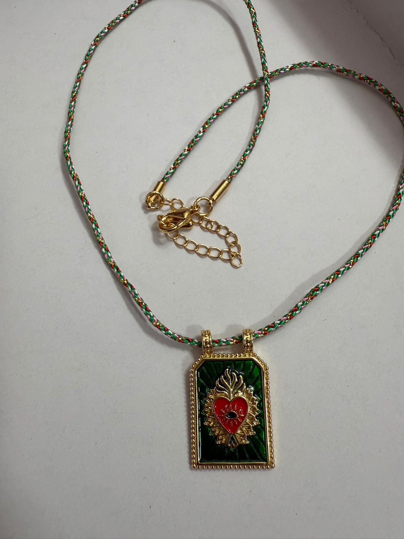 COLLAR GREEN HEART