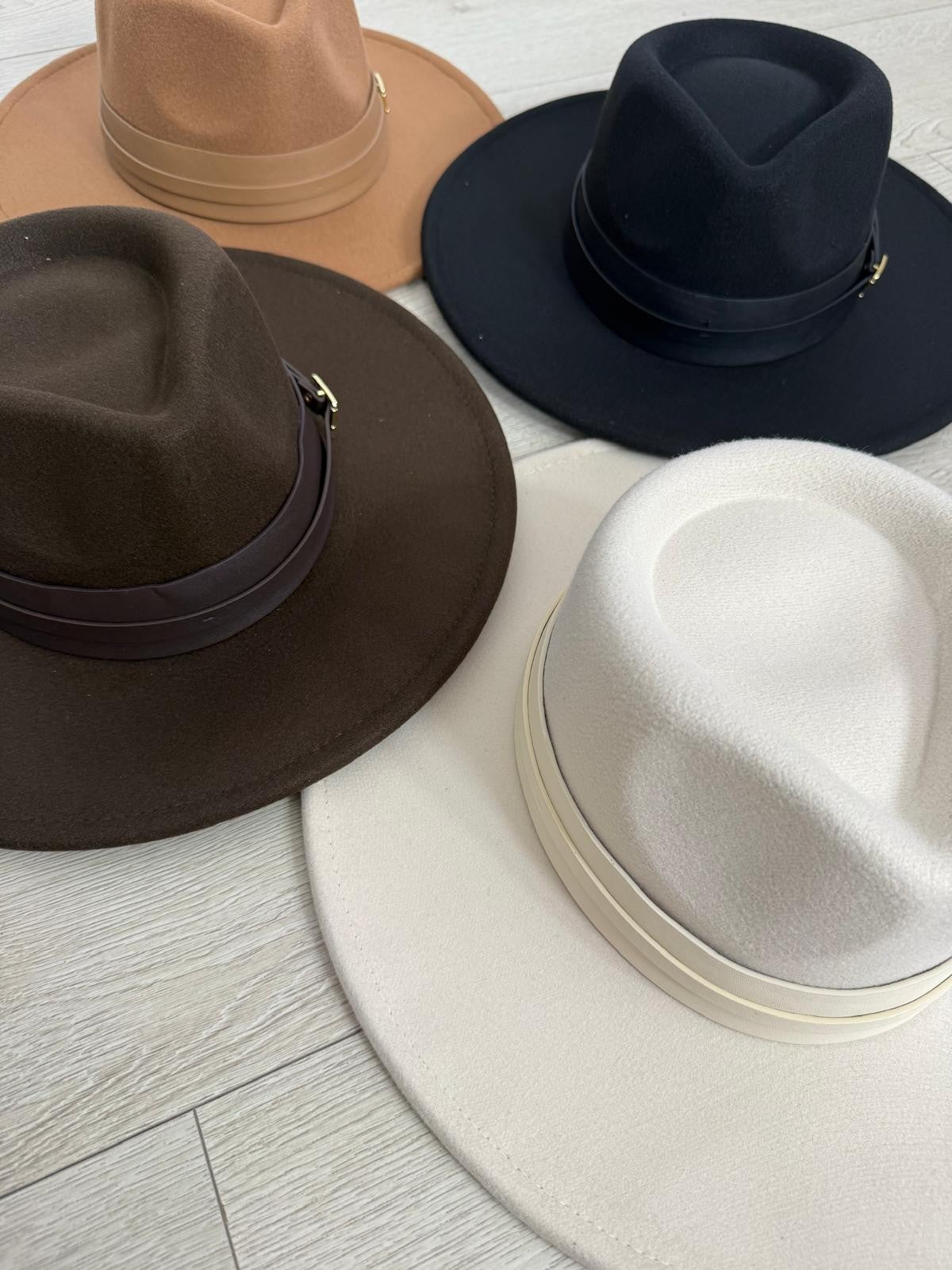 SOMBRERO BOHO HEBILLA