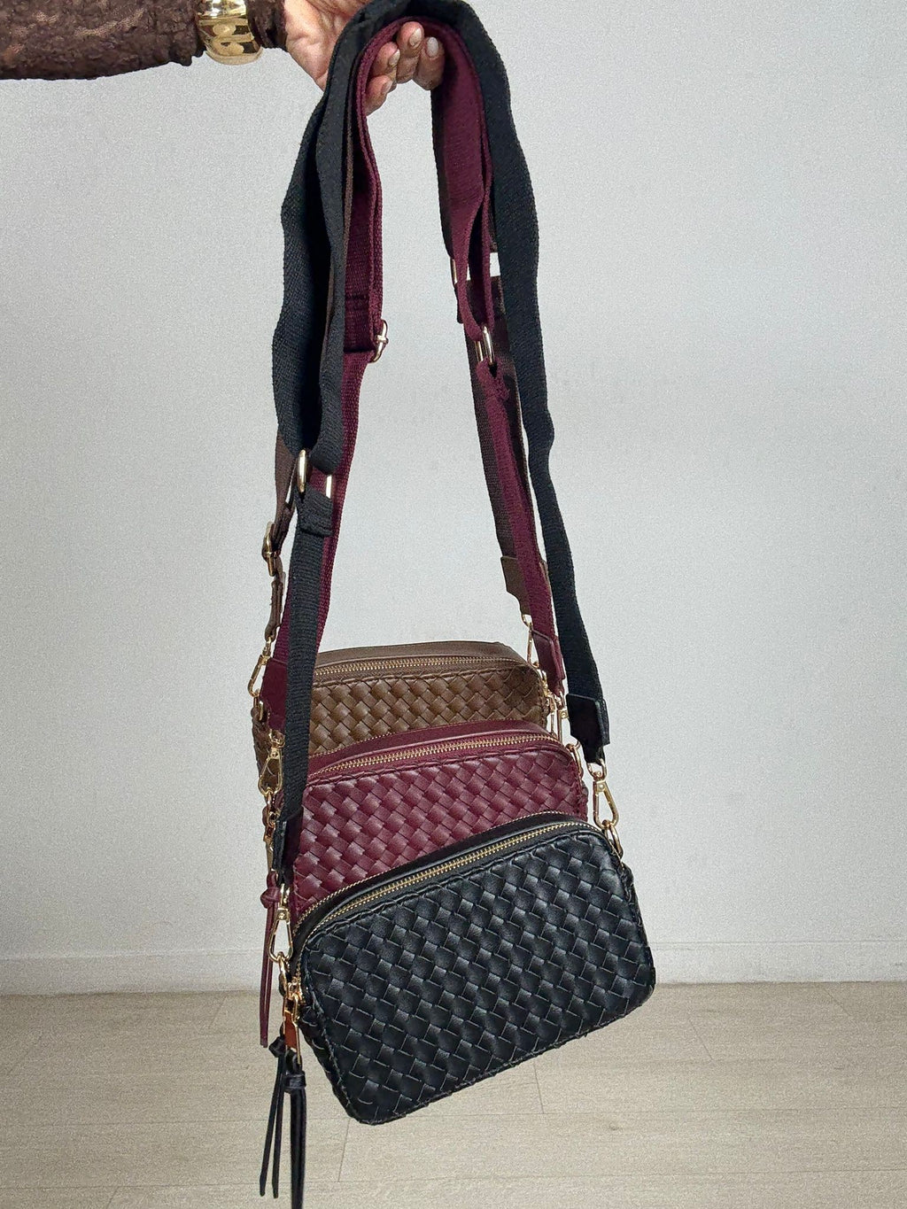 BOLSO EFECTO TRENZADO BANDOLERA