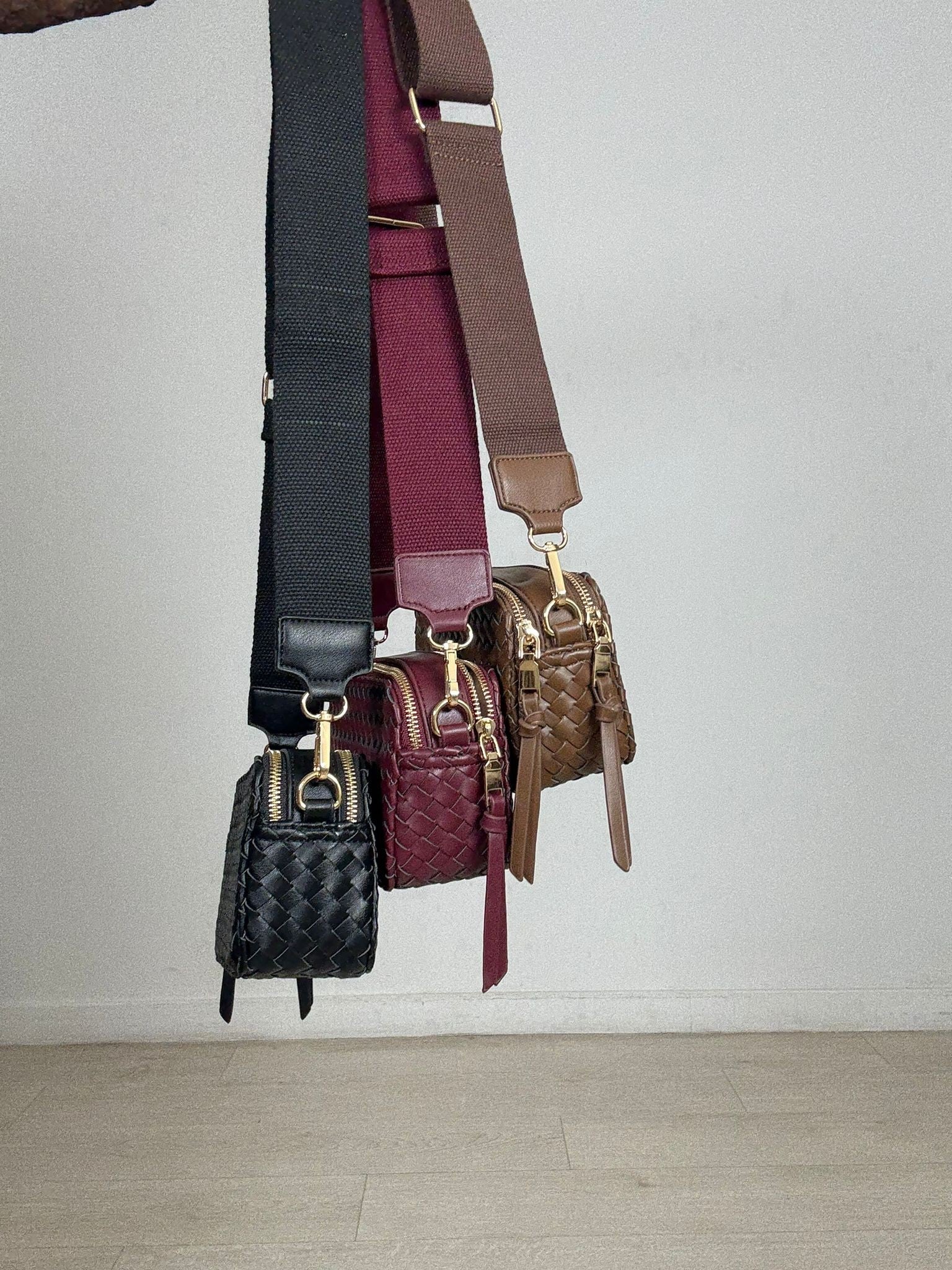 BOLSO EFECTO TRENZADO BANDOLERA