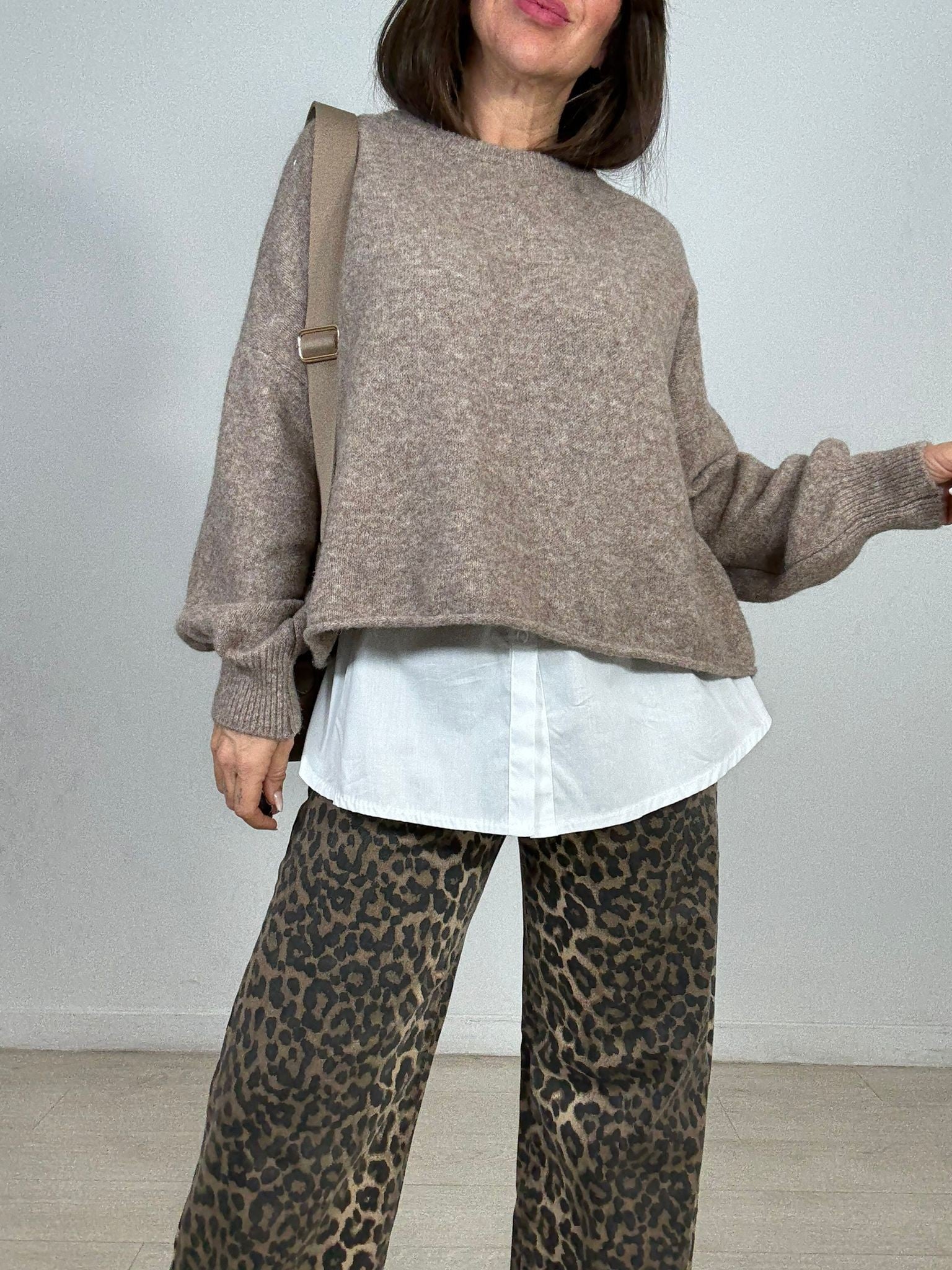 BAJO CAMISA ELÁSTICO