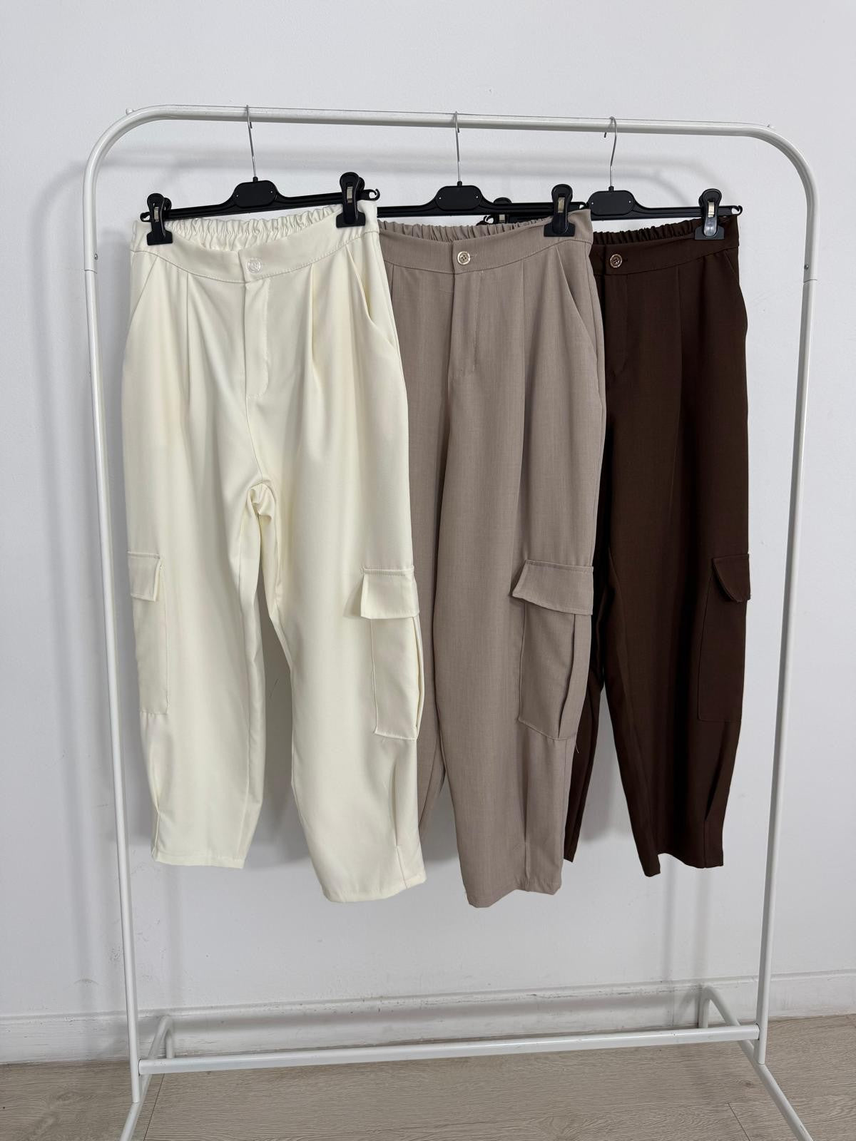 PANTALÓN CARGO BOLSILLOS LATERAL