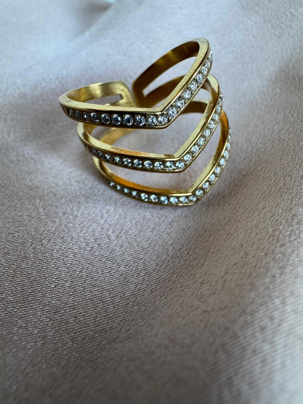 ANILLO 3 PICOS