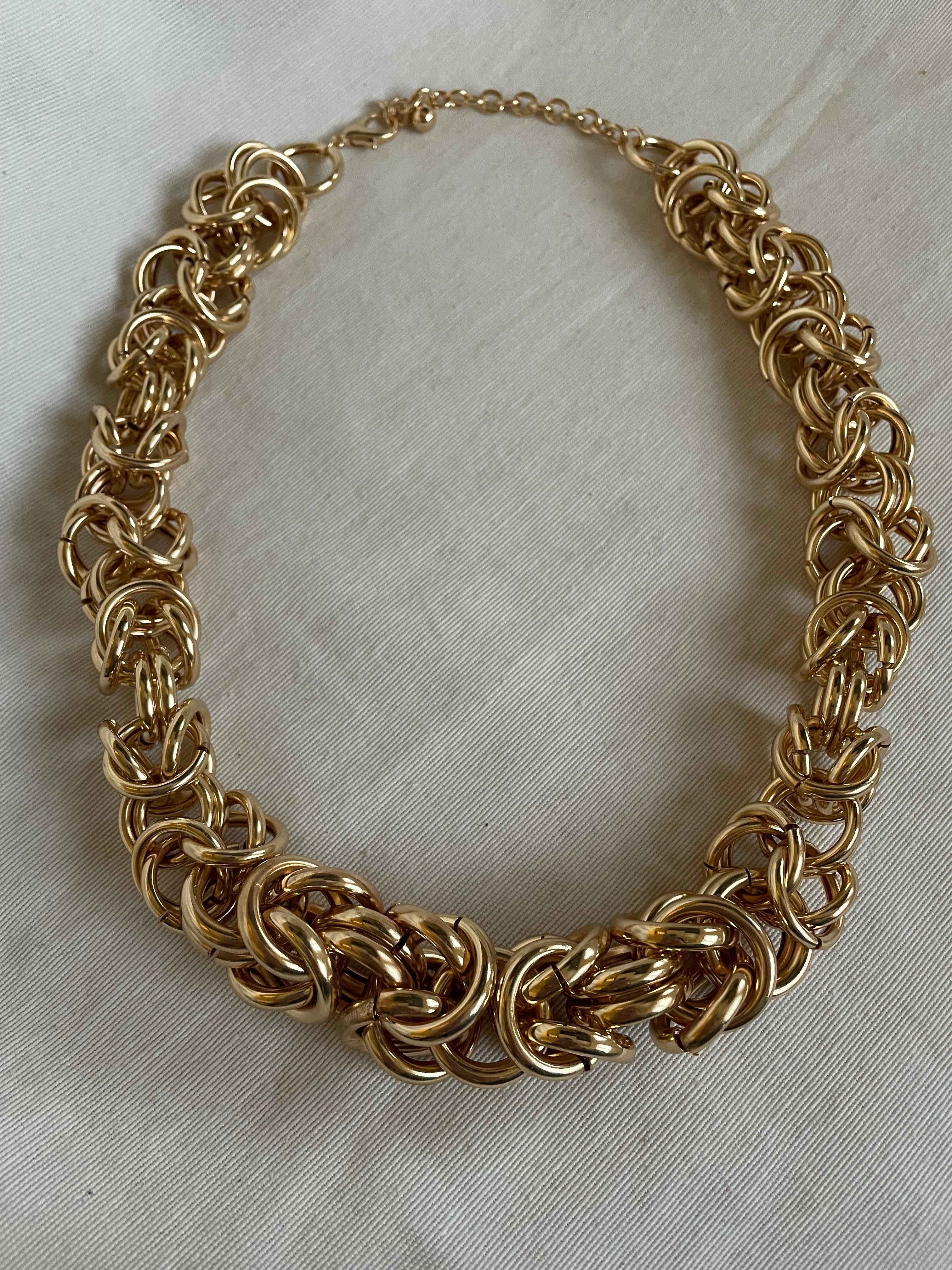 COLLAR MADAGASCAR