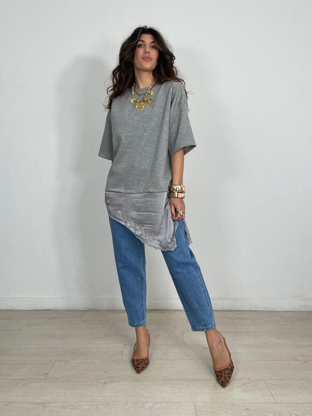 MAXI CAMISETA MANGA CORTA + BAJO PUNTILLA