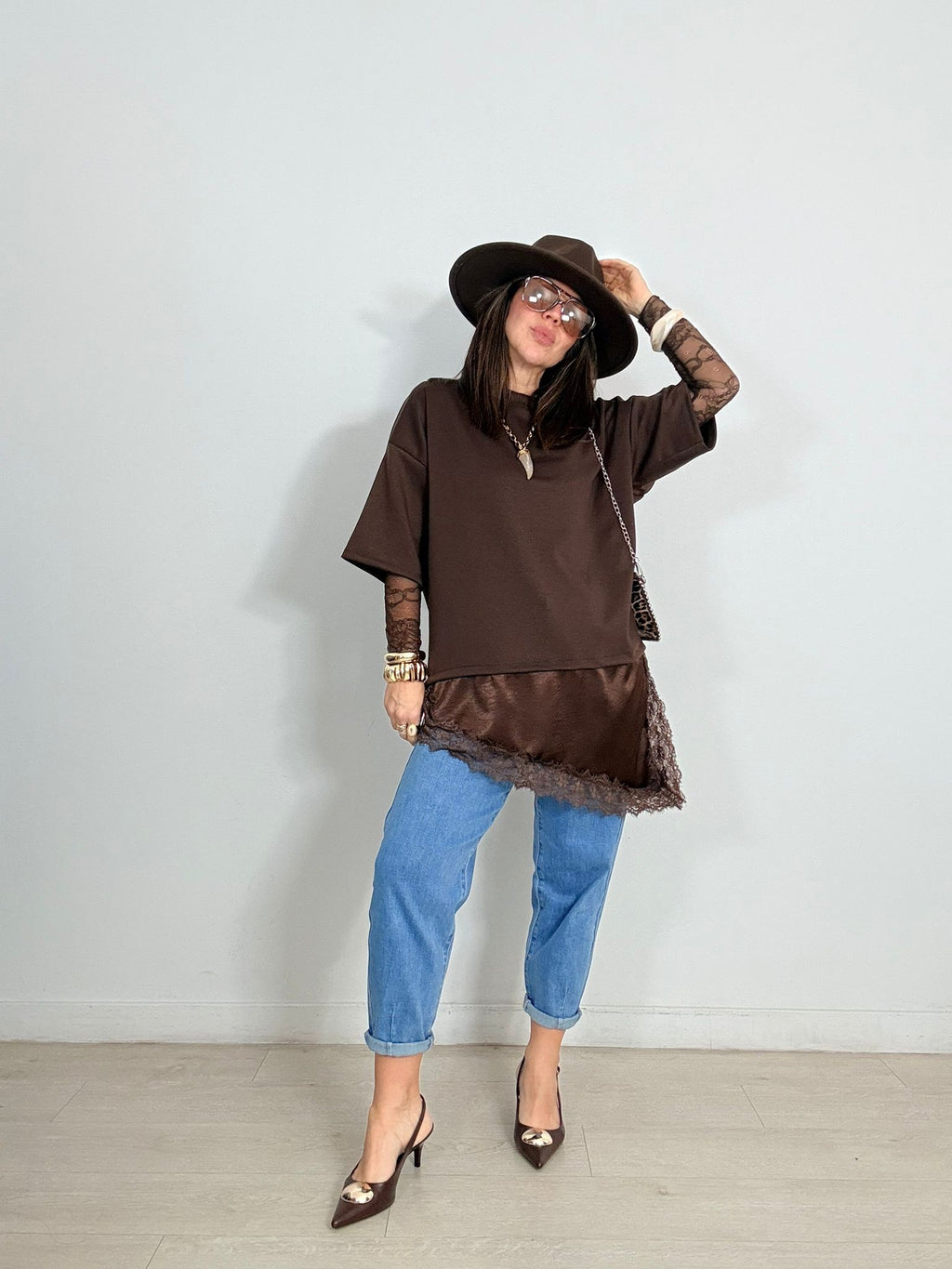 MAXI CAMISETA MANGA CORTA + BAJO PUNTILLA