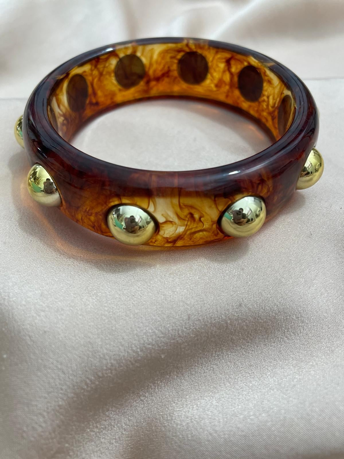 PULSERA CAREY PERLAS DORADAS
