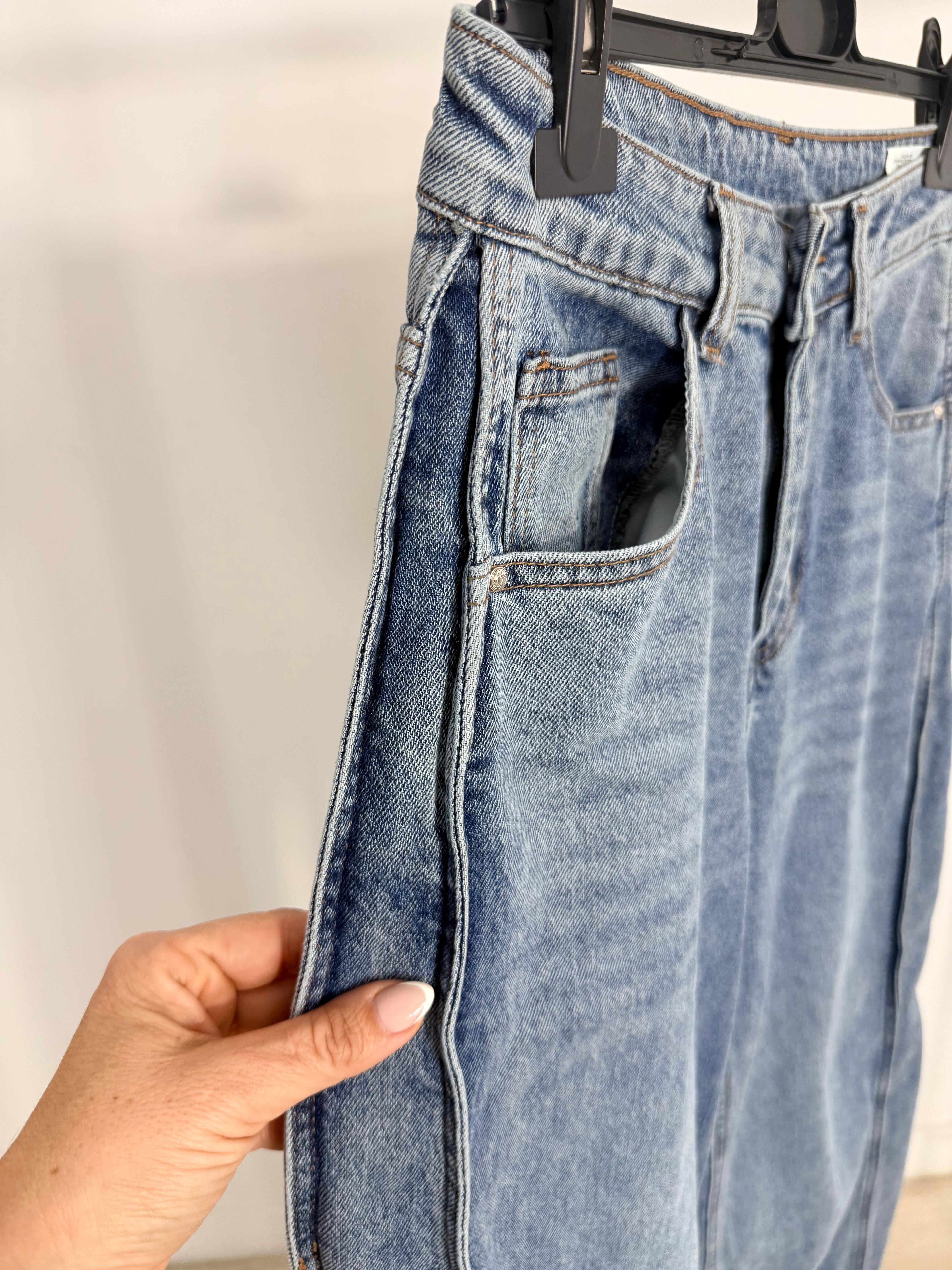 JEANS BAJO AJUSTABLE