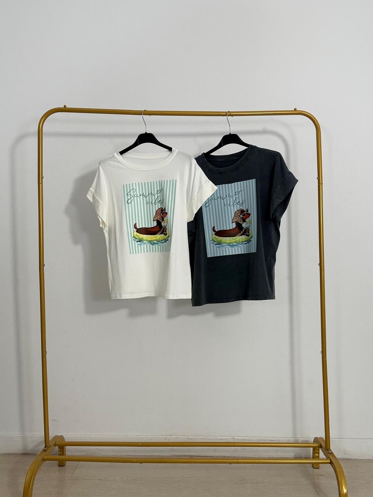 CAMISETA  SUMMER VIBES