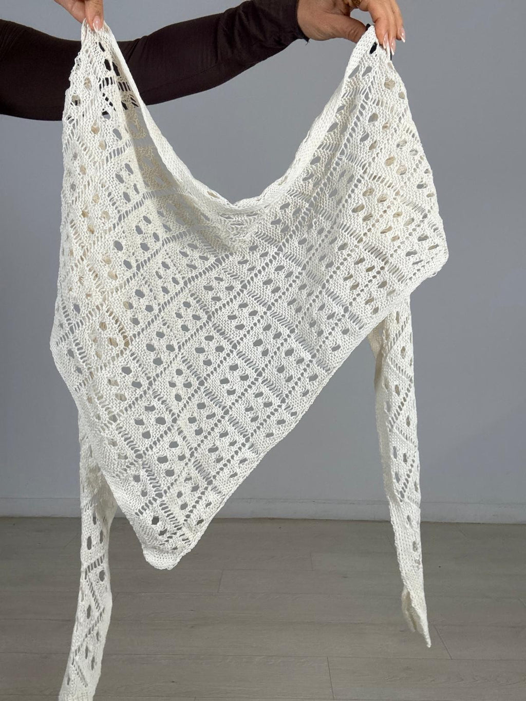 PAÑUELO CALADO