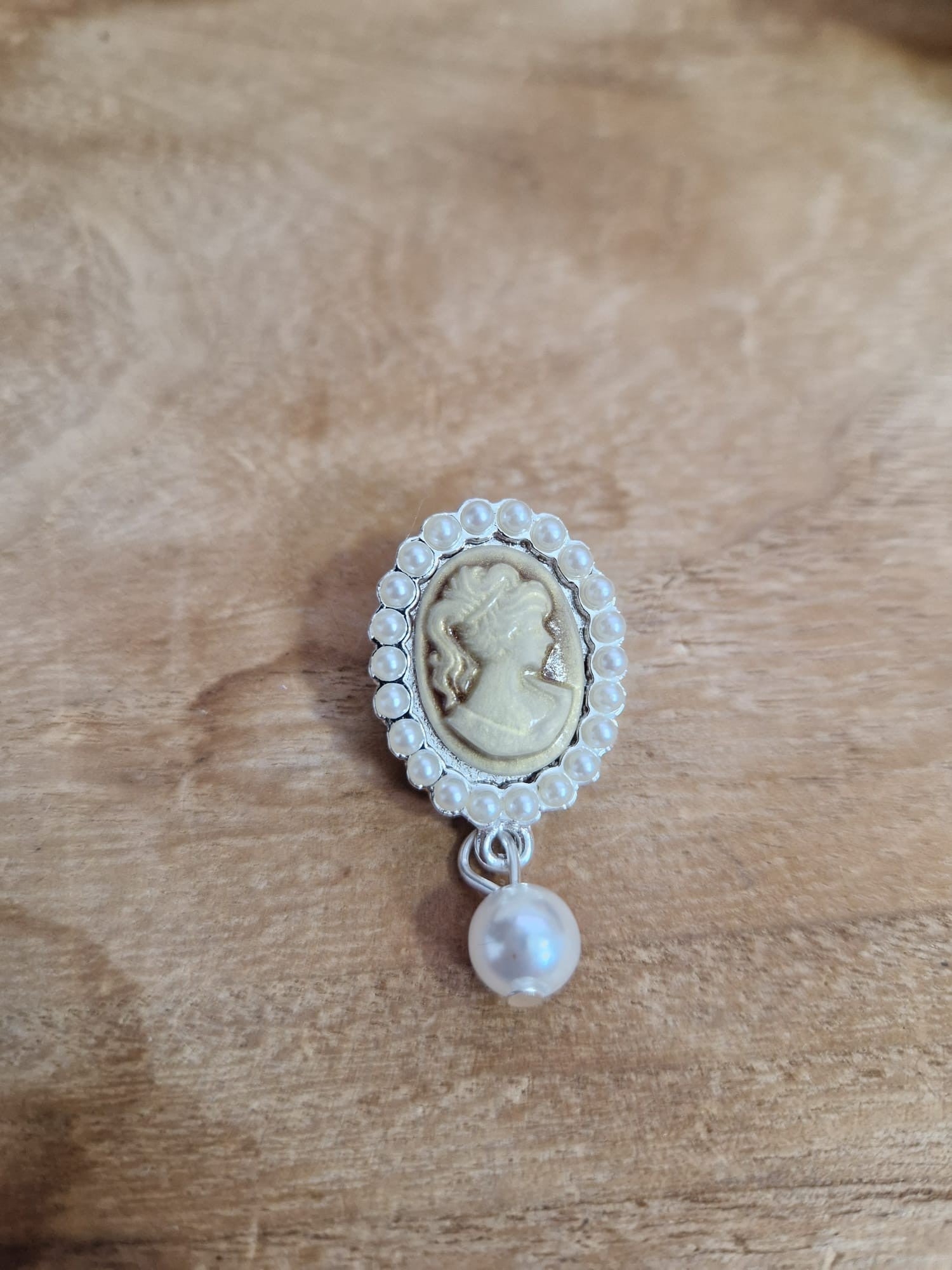 MINI BROCHE BOLITAS