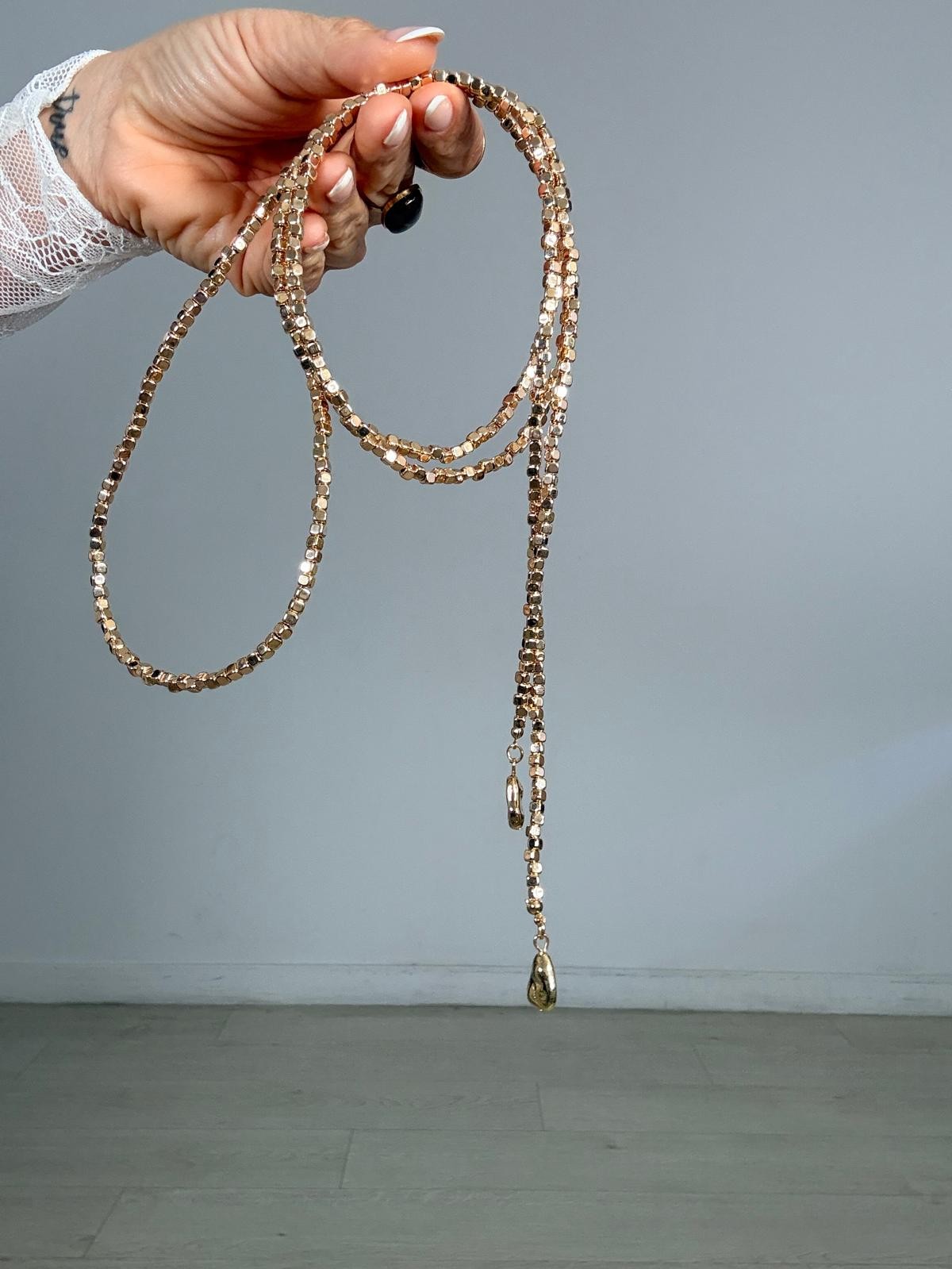 COLLAR MINI CUENTAS GOLDEN