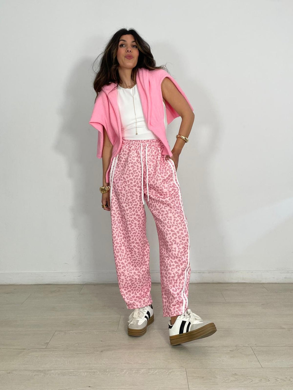 PANTALÓN JOGGER LEOPARDO