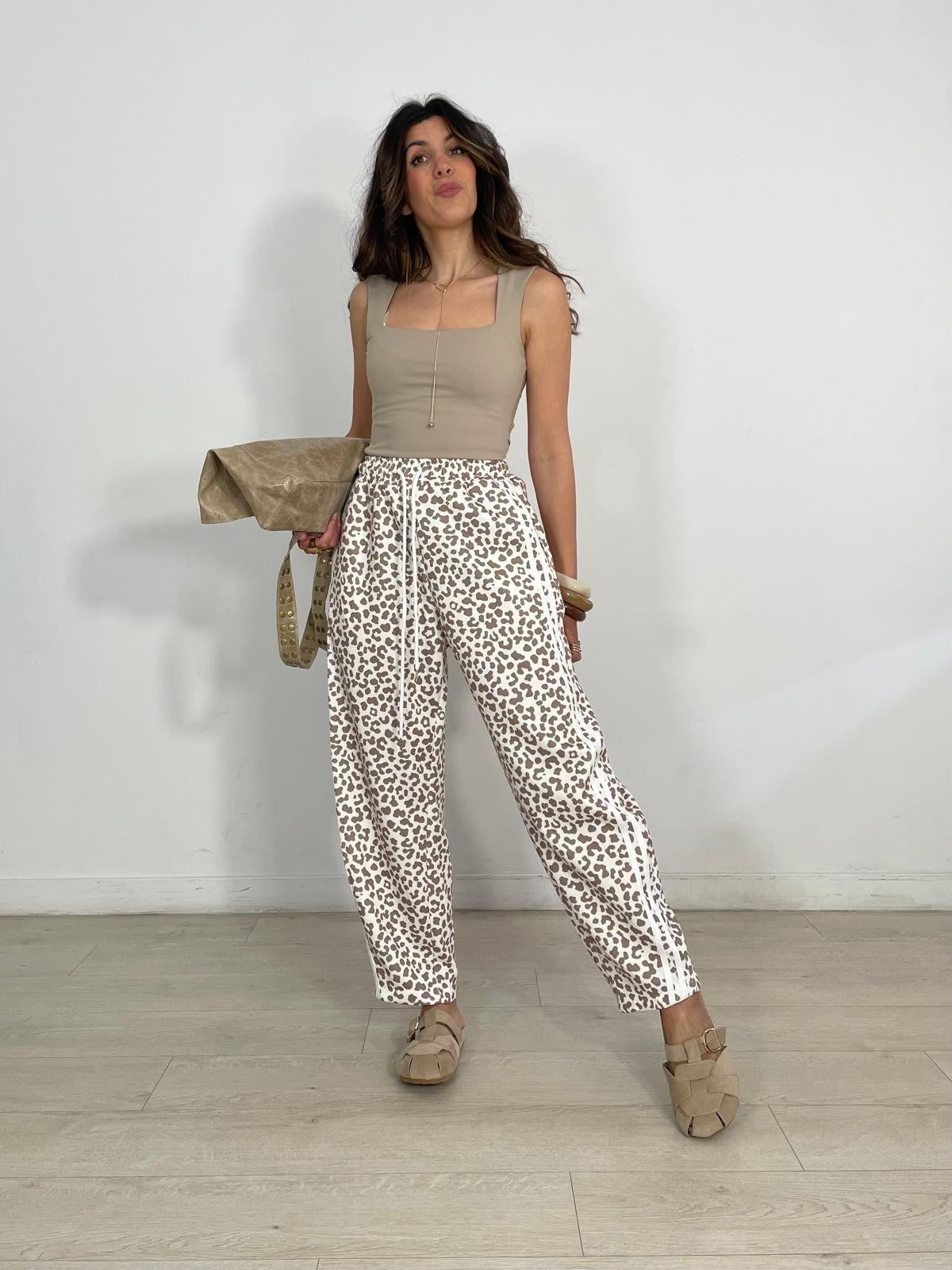 PANTALÓN JOGGER LEOPARDO