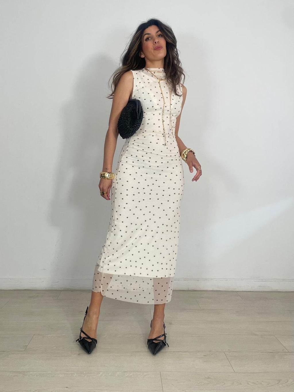 VESTIDO TULL LUNARITOS