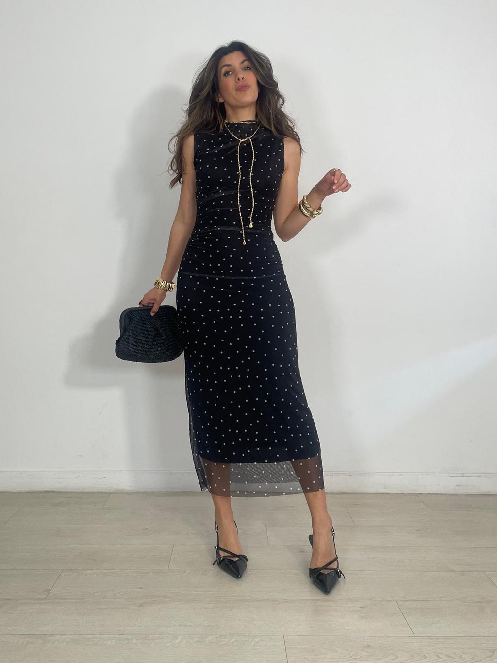 VESTIDO TULL LUNARITOS