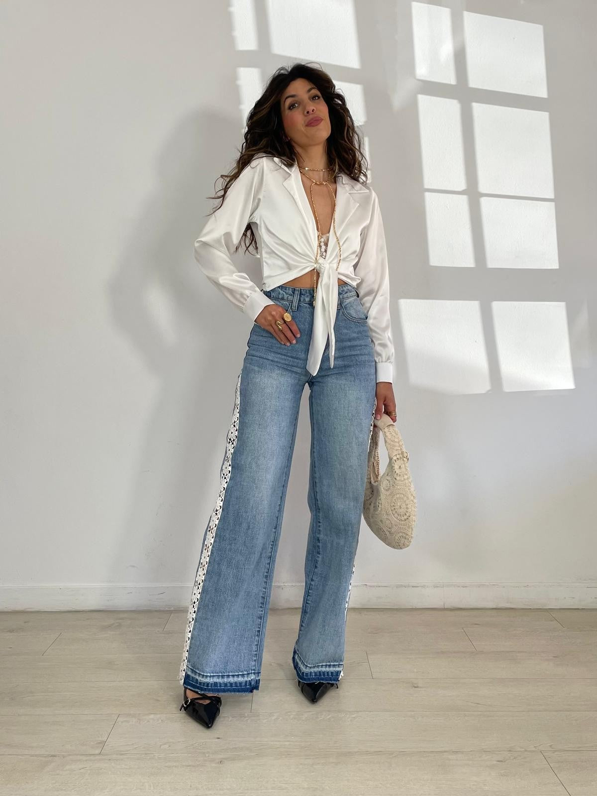BLUSA SATÉN NUDO