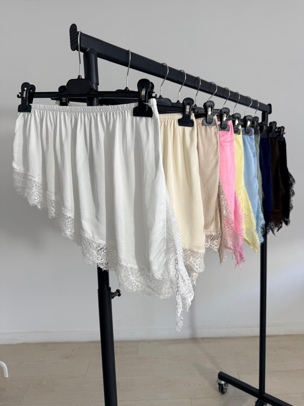 BAJO CAMISA SATINADO
