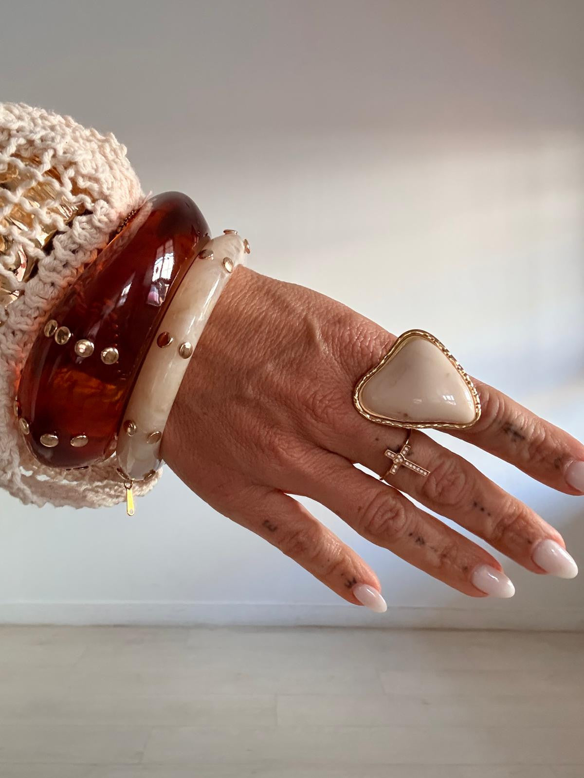 ANILLO CURVE PIEDRA