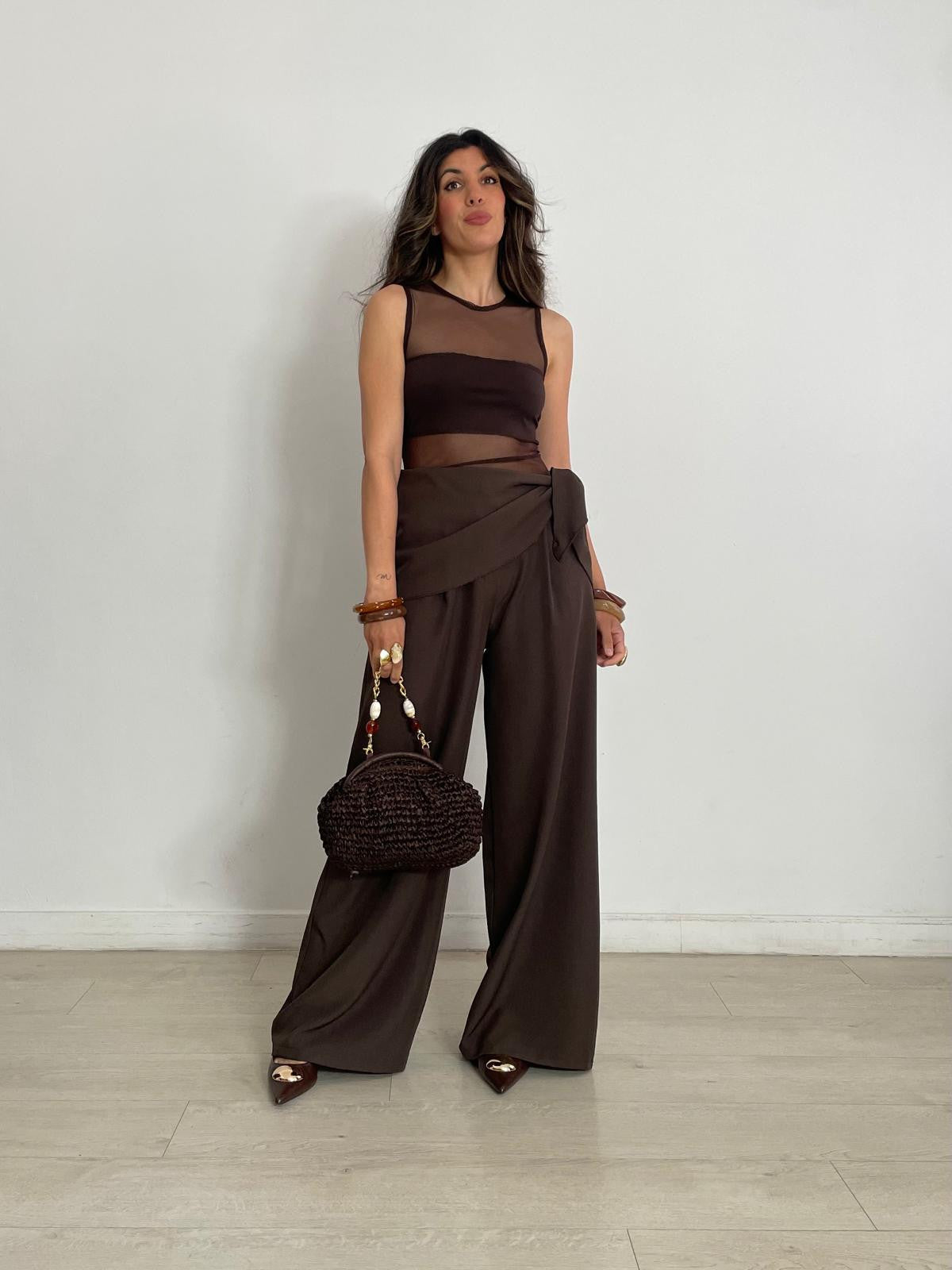 PANTALÓN ANCHO + PAÑUELO