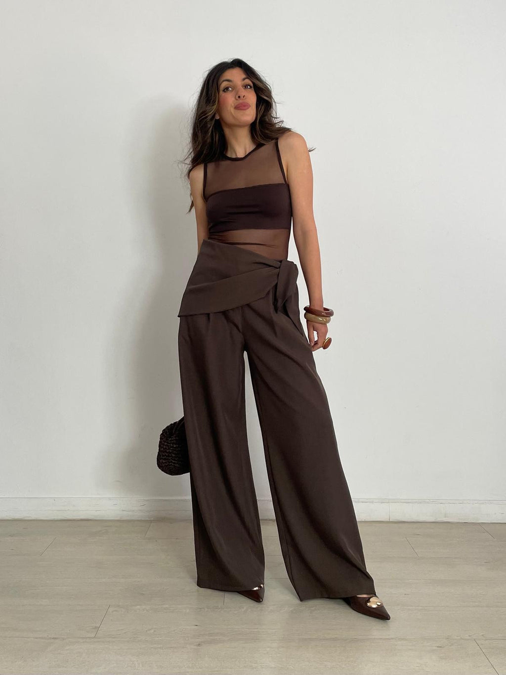 PANTALÓN ANCHO + PAÑUELO