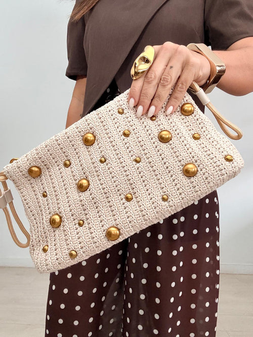 BOLSO CROCHET + TACHAS DORADAS
