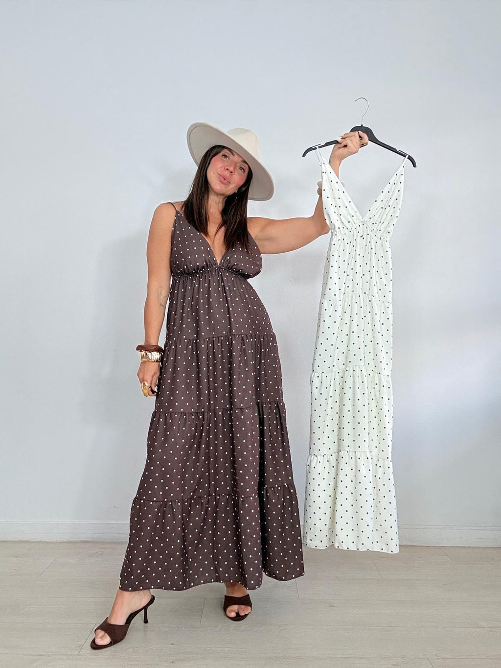 VESTIDO LARGO LUNARES
